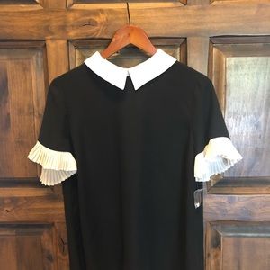CeCe black with white Pleat Sleeve Blouse
